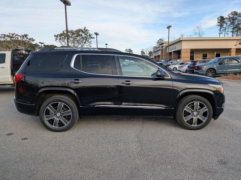 Used 2018 GMC Acadia Denali w/ Technology Package image 3