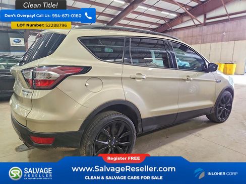 Used 2017 Ford Escape Titanium FWD image 4