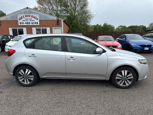 Used 2013 Kia Forte EX FWD image 4