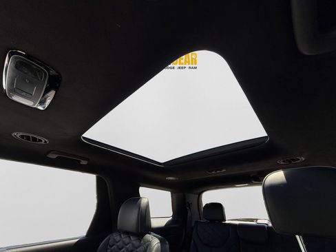 Used 2020 Hyundai Palisade Limited AWD/4WD image 19