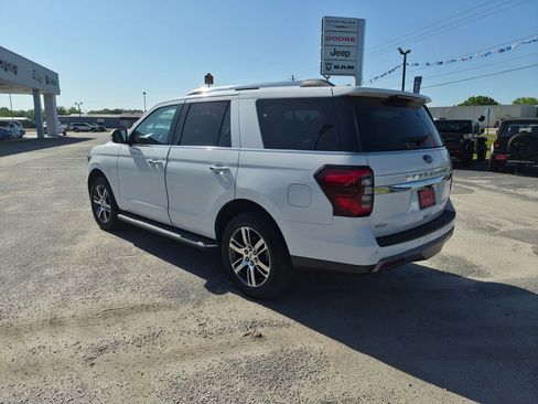 Used 2023 Ford Expedition Limited RWD image 5