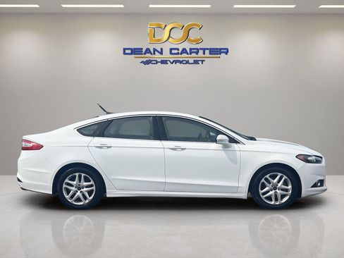 Used 2016 Ford Fusion SE w/ Equipment Group 202A FWD image 6