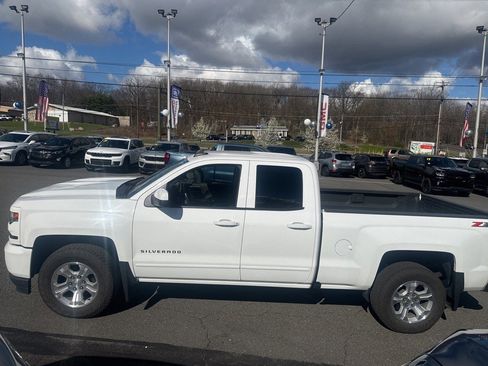 Used 2019 Chevrolet Silverado 1500 LT w/ All Star Edition image 3