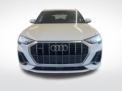 Used 2021 Audi Q3 2.0T Premium w/ Convenience Package image 3