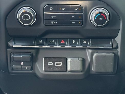 Used 2025 Chevrolet Silverado 2500 Custom w/ Custom Convenience Package AWD/4WD image 20