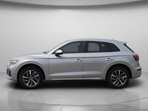 Certified 2023 Audi Q5 2.0T Premium Plus w/ Premium Plus Package AWD/4WD image 3