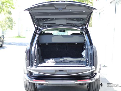 Used 2025 Land Rover Range Rover Autobiography image 7