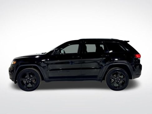 Used 2020 Jeep Grand Cherokee Laredo image 7