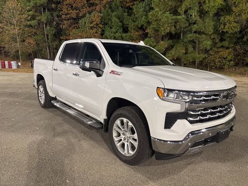 Used 2022 Chevrolet Silverado 1500 LTZ image 1