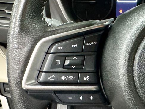 Certified 2023 Subaru Ascent Limited AWD/4WD image 8