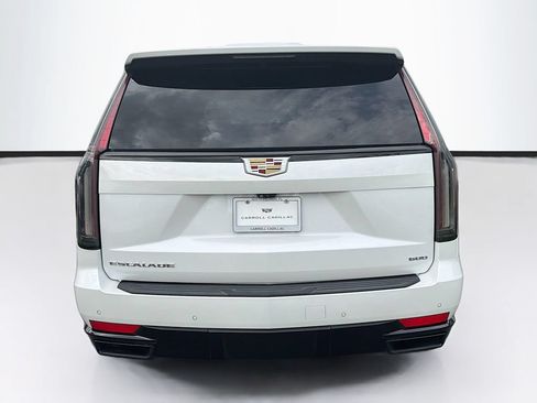 Certified 2023 Cadillac Escalade Sport RWD image 4