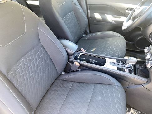 Certified 2023 Nissan Kicks SV FWD image 11