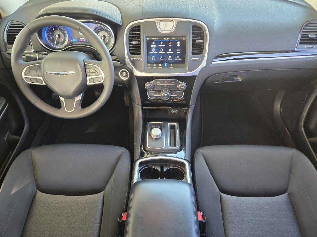 Used 2023 Chrysler 300 Touring w/ Sport Appearance Package RWD image 26