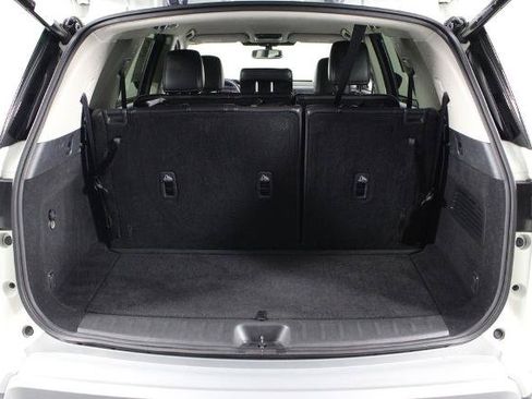 Certified 2022 Nissan Pathfinder SL FWD image 18