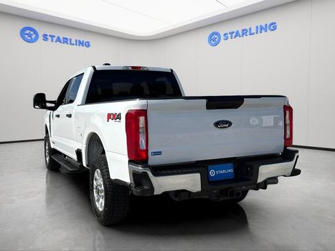 Used 2024 Ford F250 XLT w/ FX4 Off-Road Package image 7