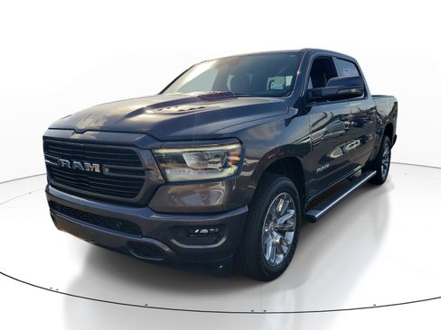 Used 2023 RAM 1500 Laramie AWD/4WD image 3