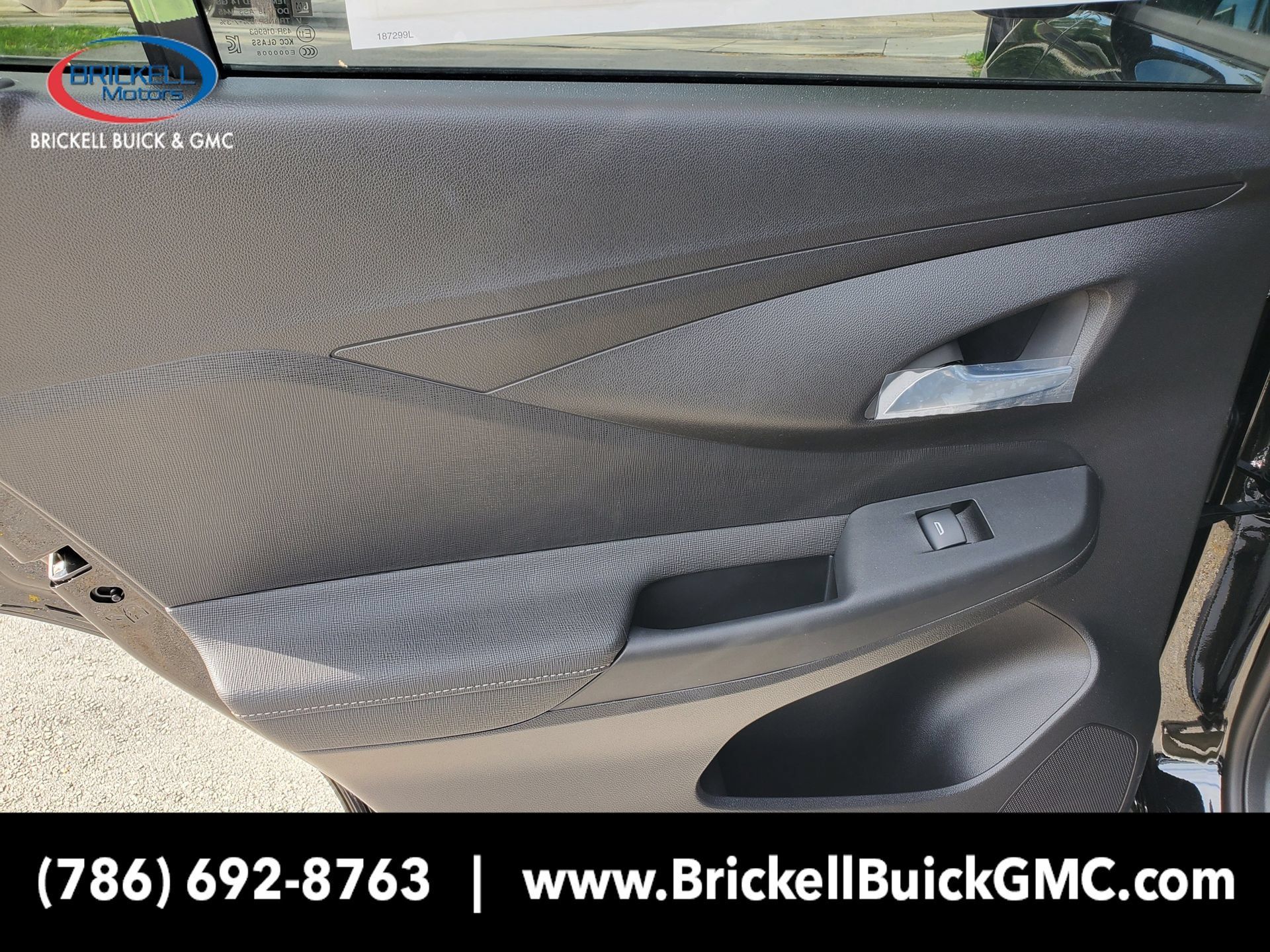 New 2026 Buick Envista Sport Touring FWD image 10