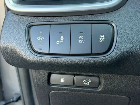 Used 2017 Kia Sorento SX FWD image 55