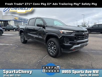 Used 2024 Chevrolet Colorado Z71 w/ Z71 Convenience Package 2