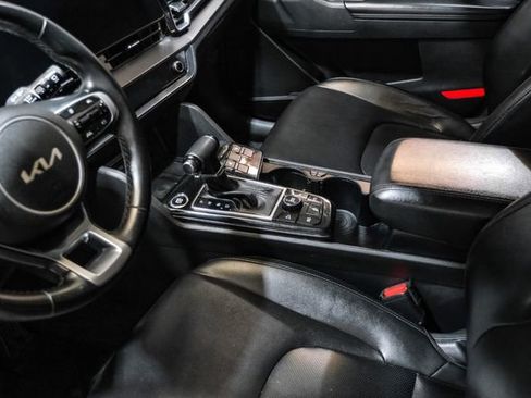 Used 2023 Kia Sportage EX image 26