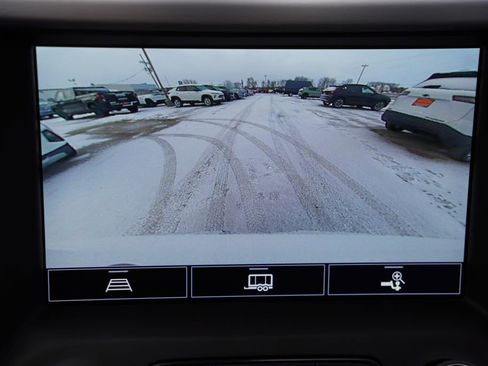 Certified 2023 GMC Acadia SLE image 39