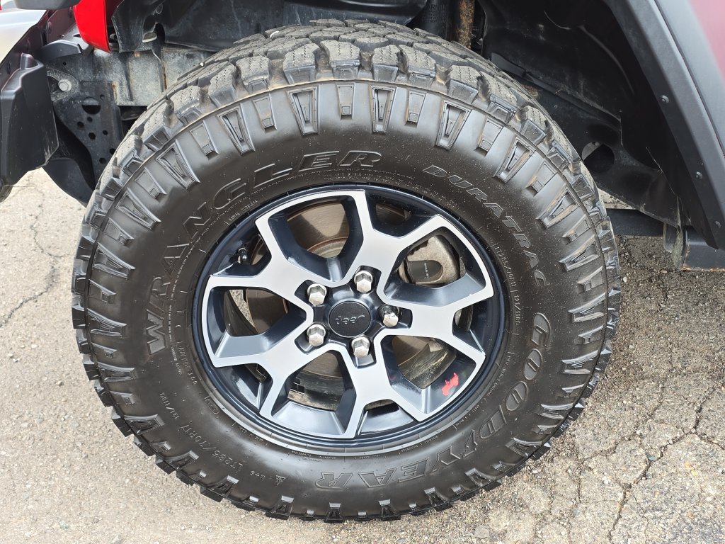 Used 2019 Jeep Wrangler Unlimited Rubicon AWD/4WD image 32