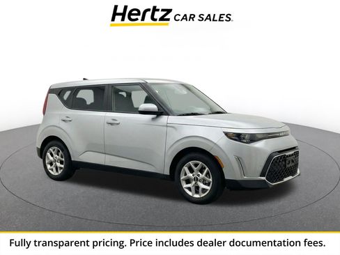 Used 2025 Kia Soul LX w/ LX Technology Package FWD image 1