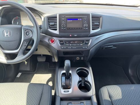 Used 2019 Honda Ridgeline Sport image 15