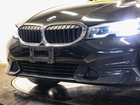 Used 2019 BMW 330i Sedan w/ Premium Package RWD image 8