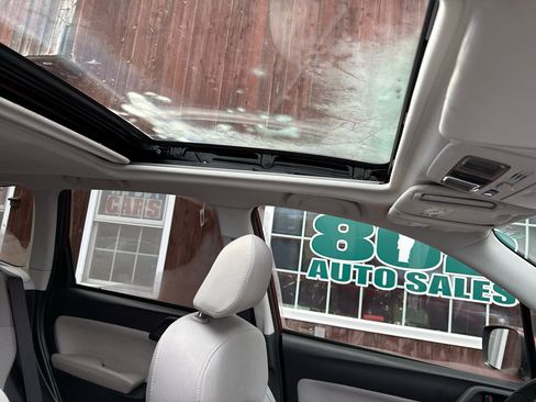 Used 2016 Subaru Forester 2.5i Premium w/ All-Weather Package image 12