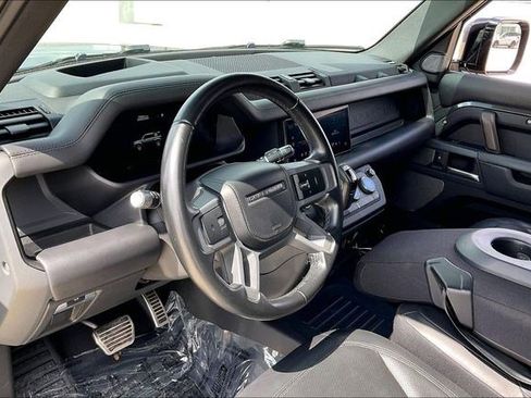 Used 2022 Land Rover Defender 110 X image 15