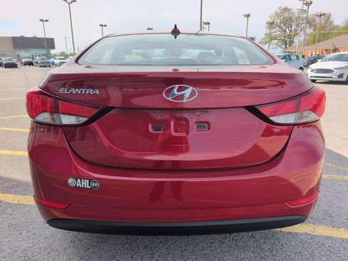 Used 2016 Hyundai Elantra SE image 6