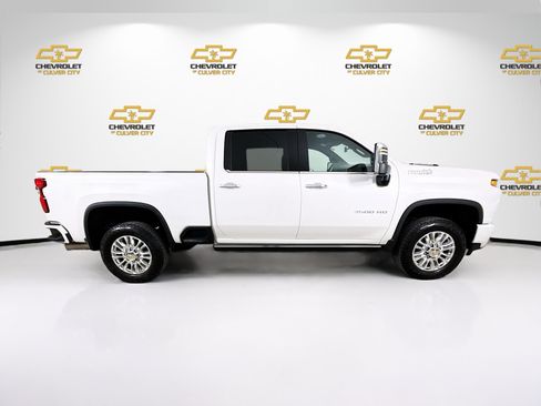 Used 2023 Chevrolet Silverado 3500 High Country AWD/4WD image 9