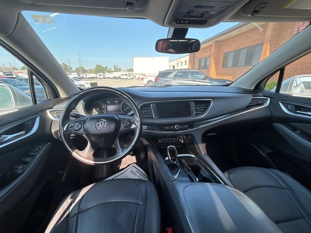 Used 2019 Buick Enclave Essence FWD image 19