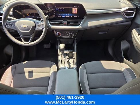 Used 2025 Chevrolet TrailBlazer LT AWD/4WD image 13