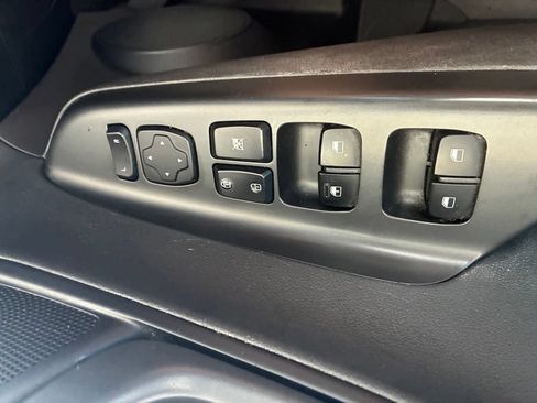 Used 2021 Hyundai Kona SE AWD/4WD image 31