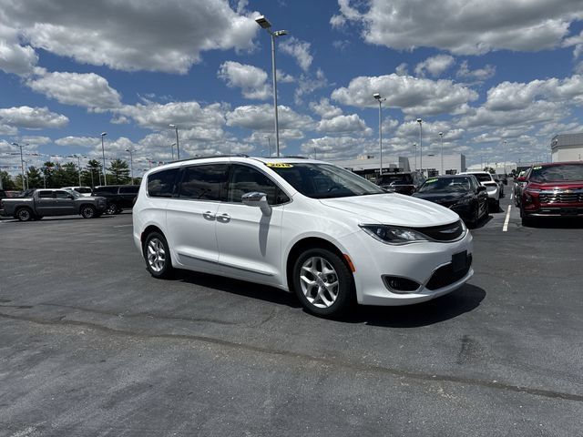 Used 2019 Chrysler Pacifica Limited FWD image 6