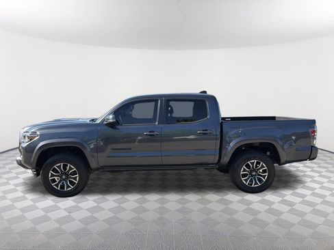 Used 2020 Toyota Tacoma TRD Sport image 14