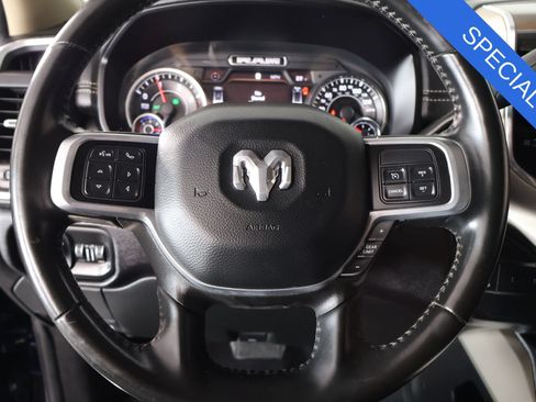 Used 2022 RAM 2500 Laramie AWD/4WD image 3