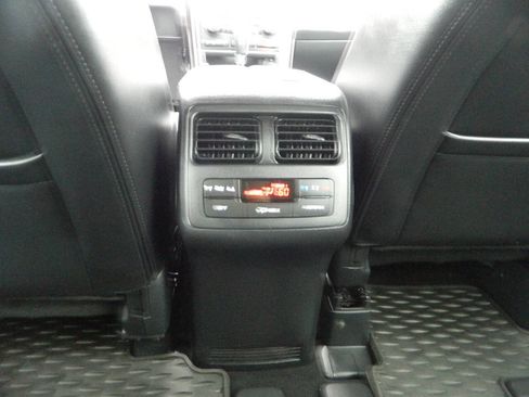 Used 2010 MAZDA CX-9 Grand Touring w/ Moonroof & Bose Audio Pkg AWD/4WD image 19