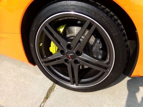 Used 2024 Chevrolet Corvette Stingray Premium Cpe w/ Z51 Performance Package RWD image 10