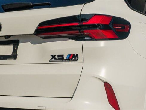 Used 2025 BMW X5 M Competition w/ Executive Package image 40