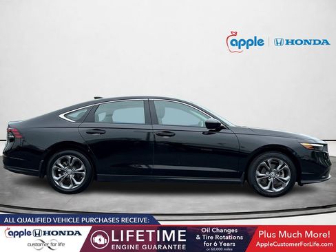 Used 2023 Honda Accord EX image 2