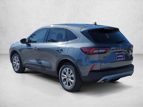 New 2025 Ford Escape Active image 9