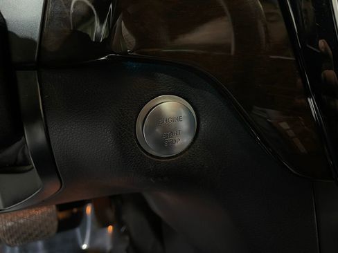 Used 2017 Mercedes-Benz GLS 450 4MATIC w/ Premium Package image 21