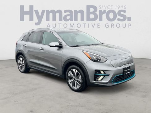 Certified 2022 Kia Niro EX FWD image 1