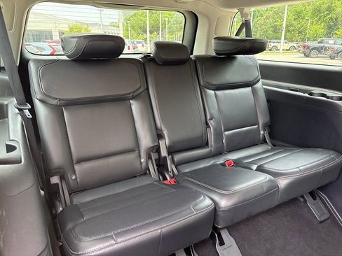 Used 2025 Ford Expedition Max Platinum AWD/4WD image 35