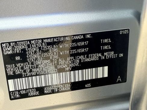 Used 2025 Toyota RAV4 LE FWD image 28