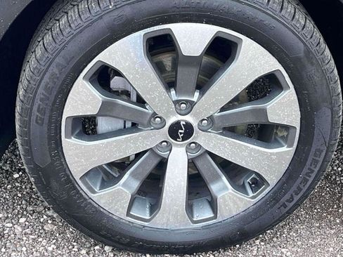 Used 2022 Kia Telluride S AWD/4WD image 14