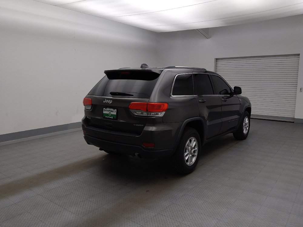 Used 2018 Jeep Grand Cherokee Laredo AWD/4WD image 9
